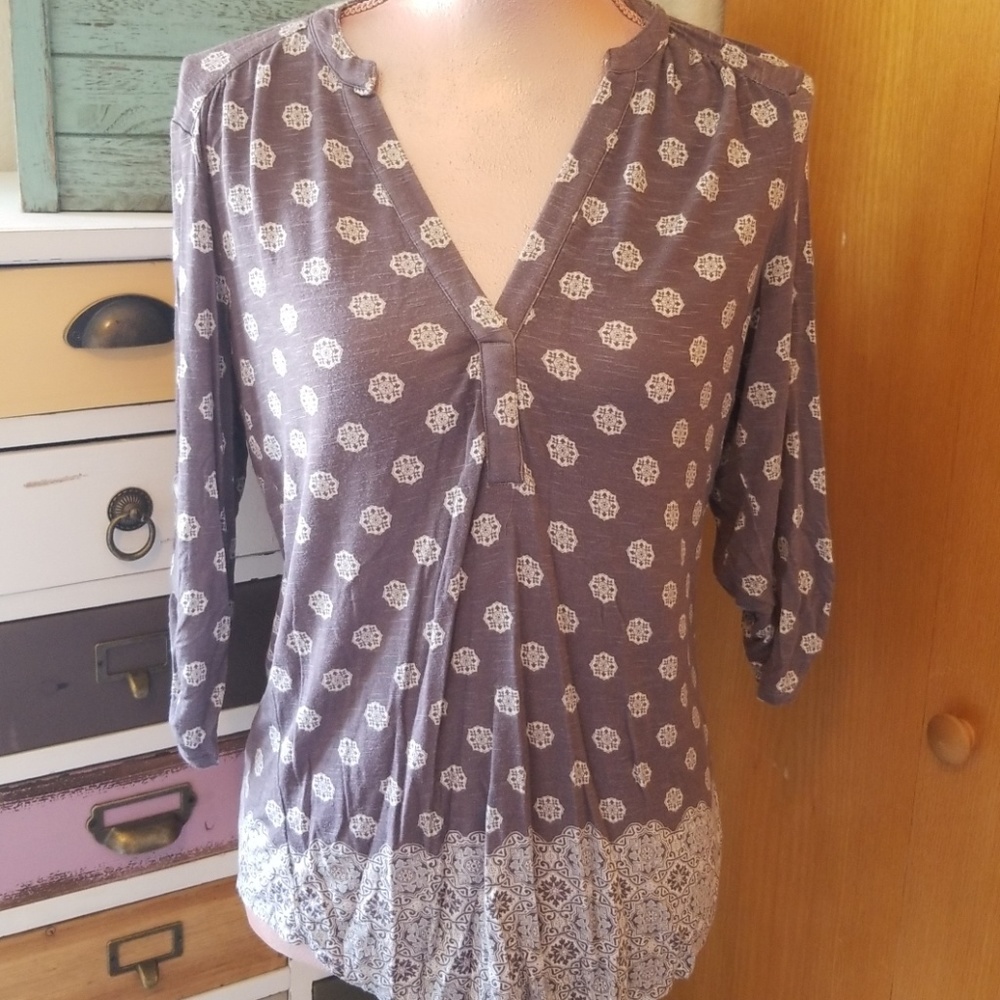 EUC Pretty Flowy Top